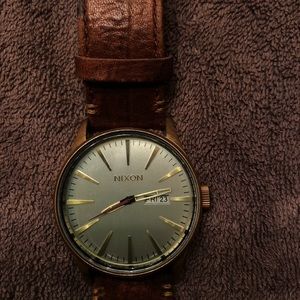 Nixon Sentry men’s watch